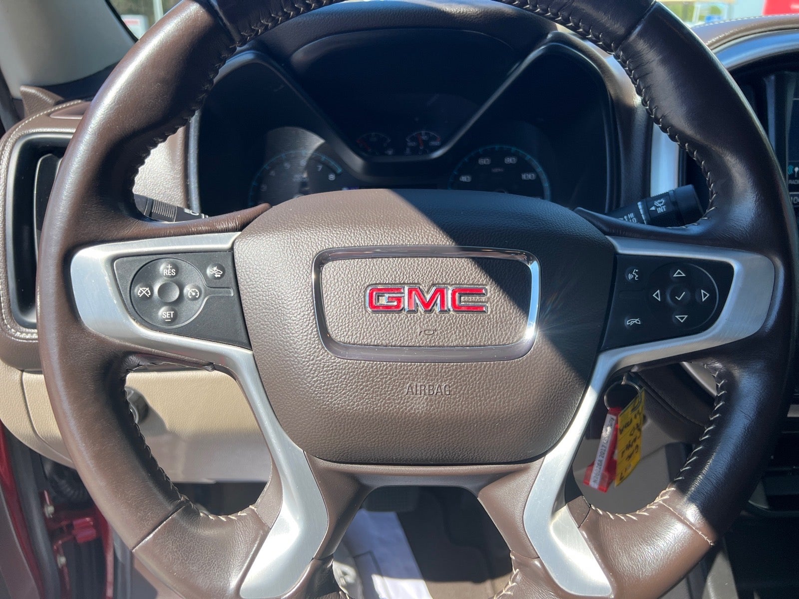 2017 GMC Canyon SLE
