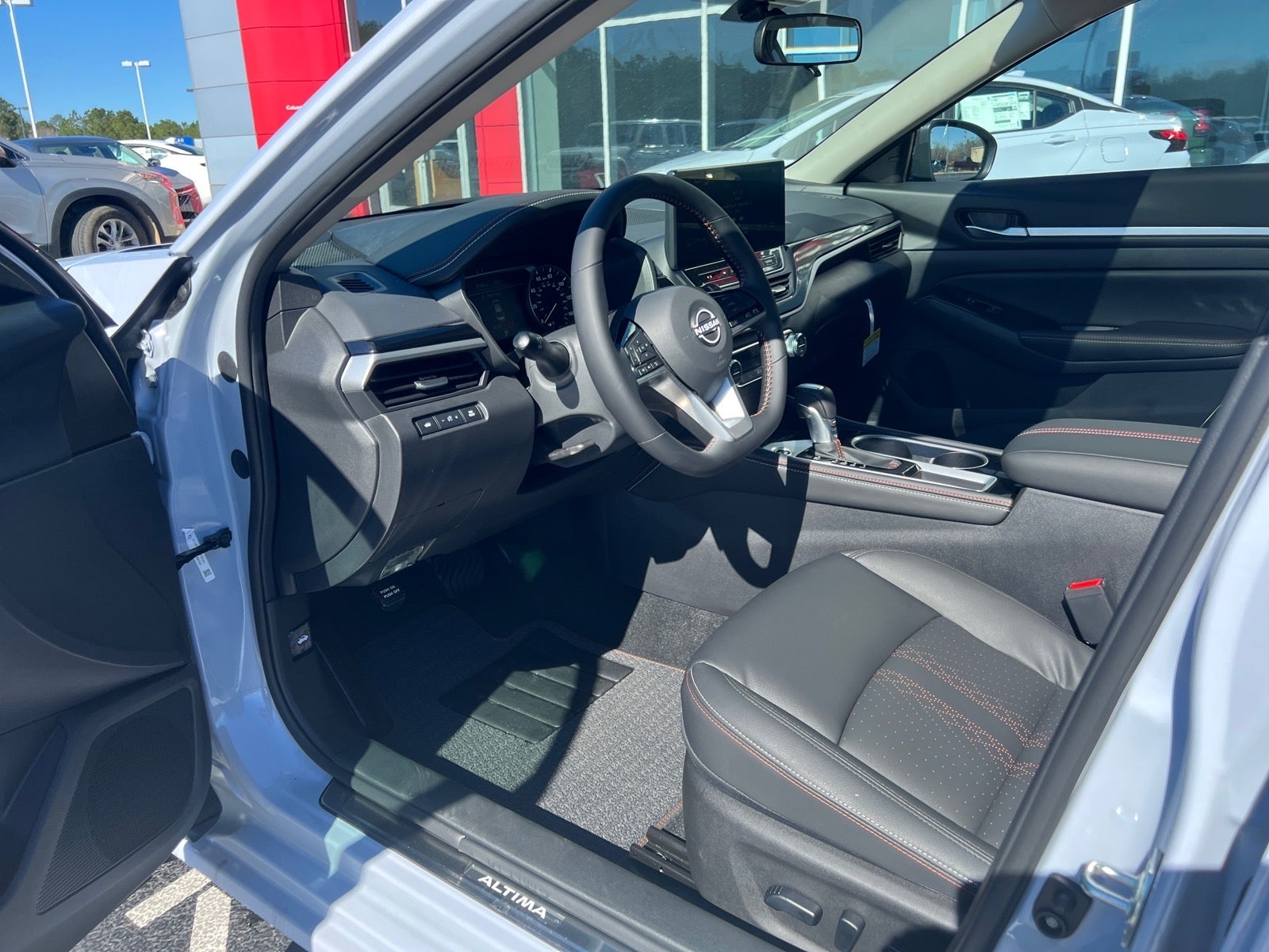 2025 Nissan Altima 2.5 SR