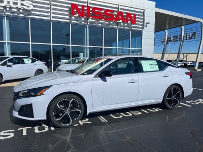 2025 Nissan Altima 2.5 SR