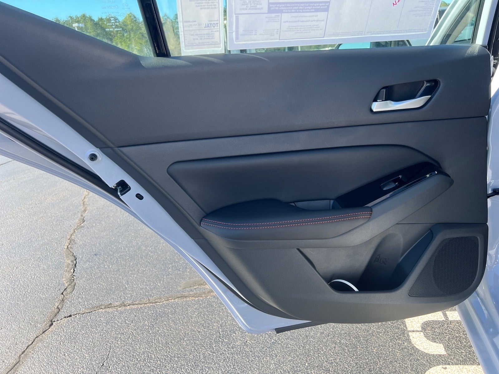 2025 Nissan Altima 2.5 SR