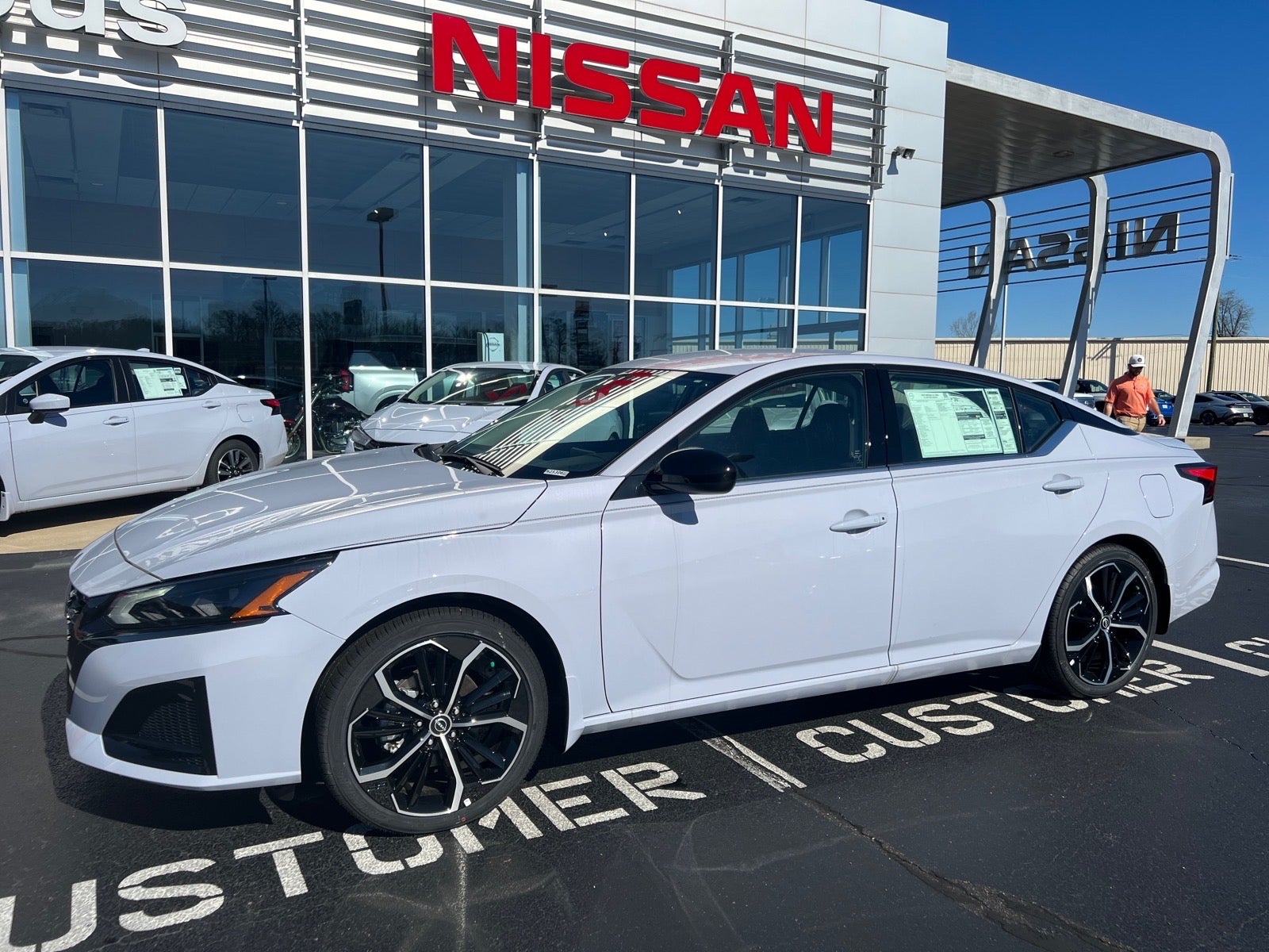 2025 Nissan Altima 2.5 SR