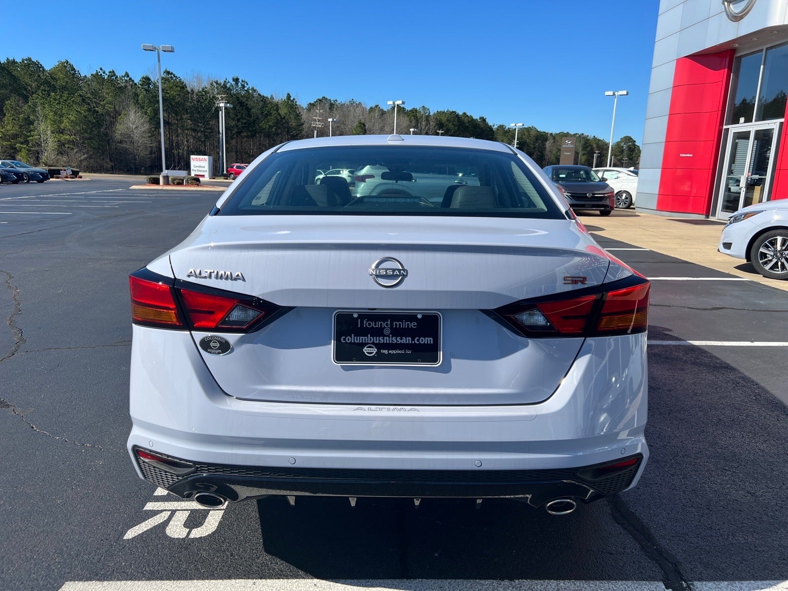 2025 Nissan Altima 2.5 SR