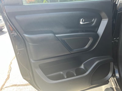 2019 Nissan Titan SV