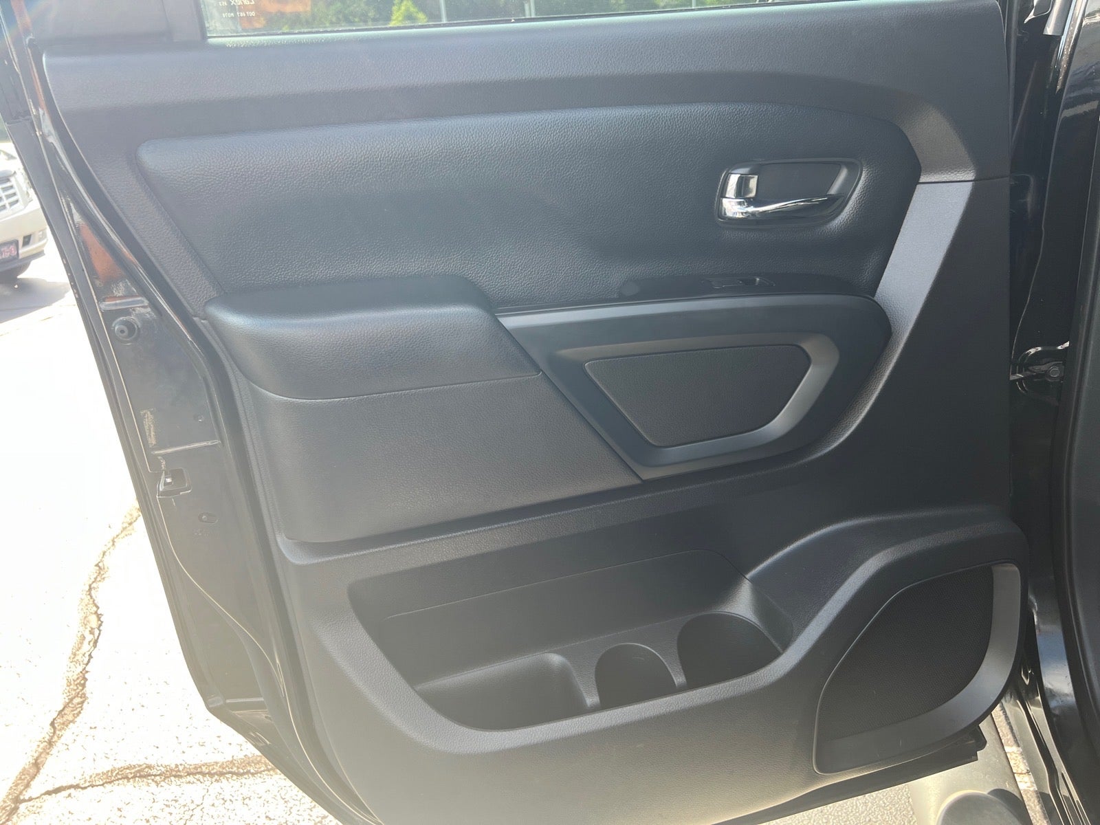 2019 Nissan Titan SV