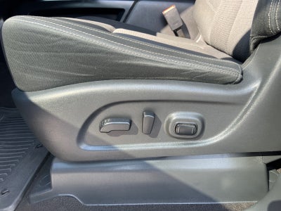 2019 Nissan Titan SV
