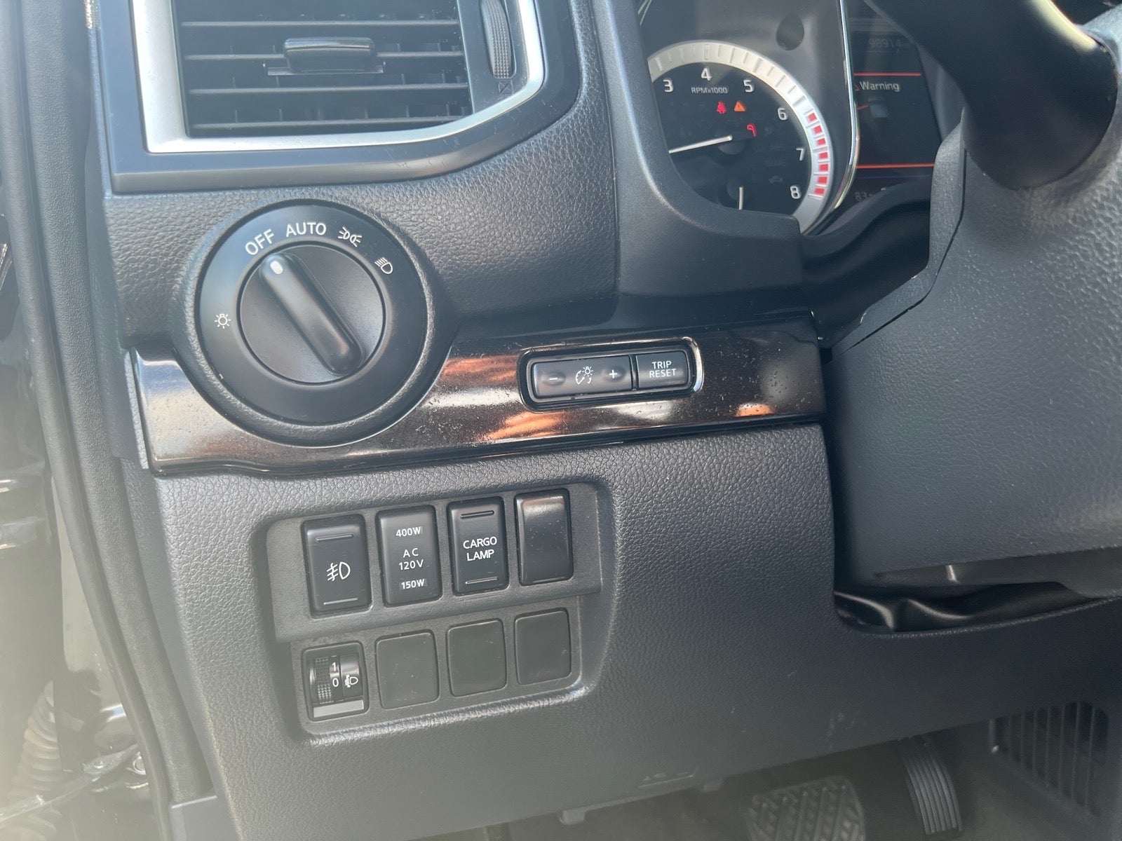 2019 Nissan Titan SV