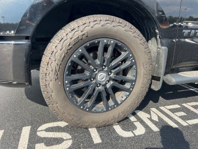 2019 Nissan Titan SV