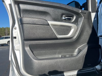 2019 Nissan Titan PRO-4X