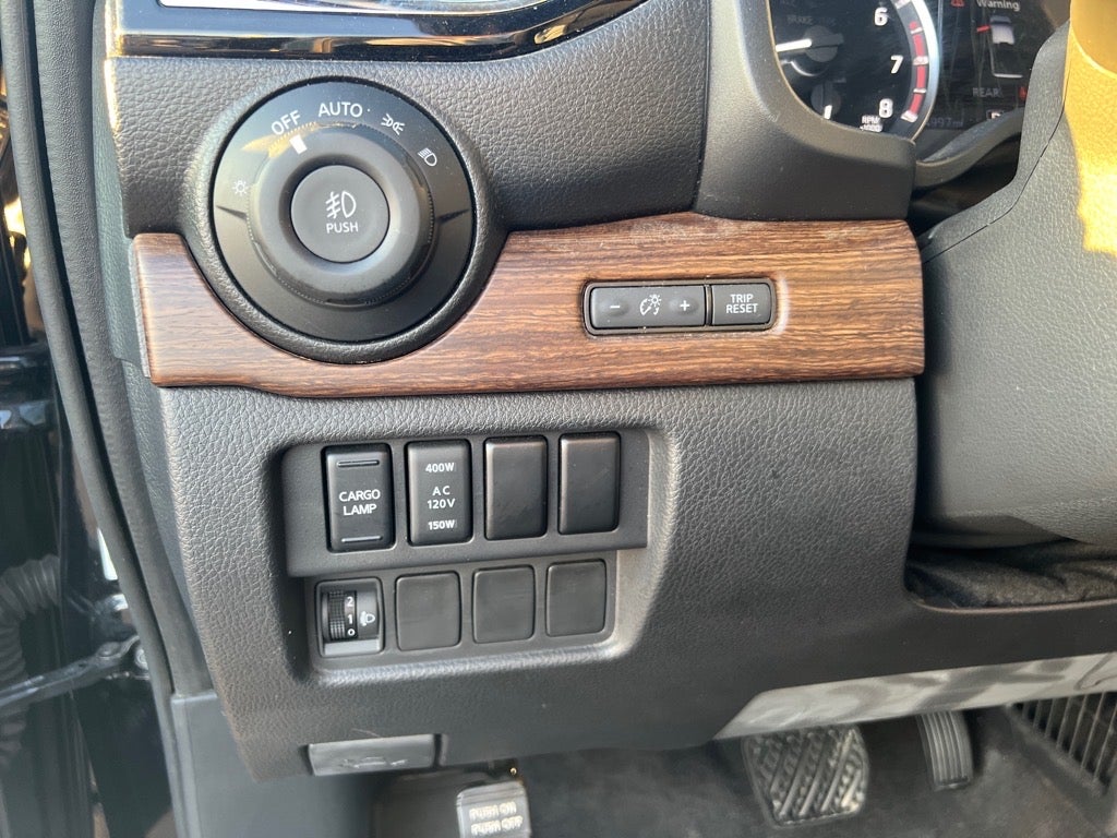 2023 Nissan Titan Platinum Reserve