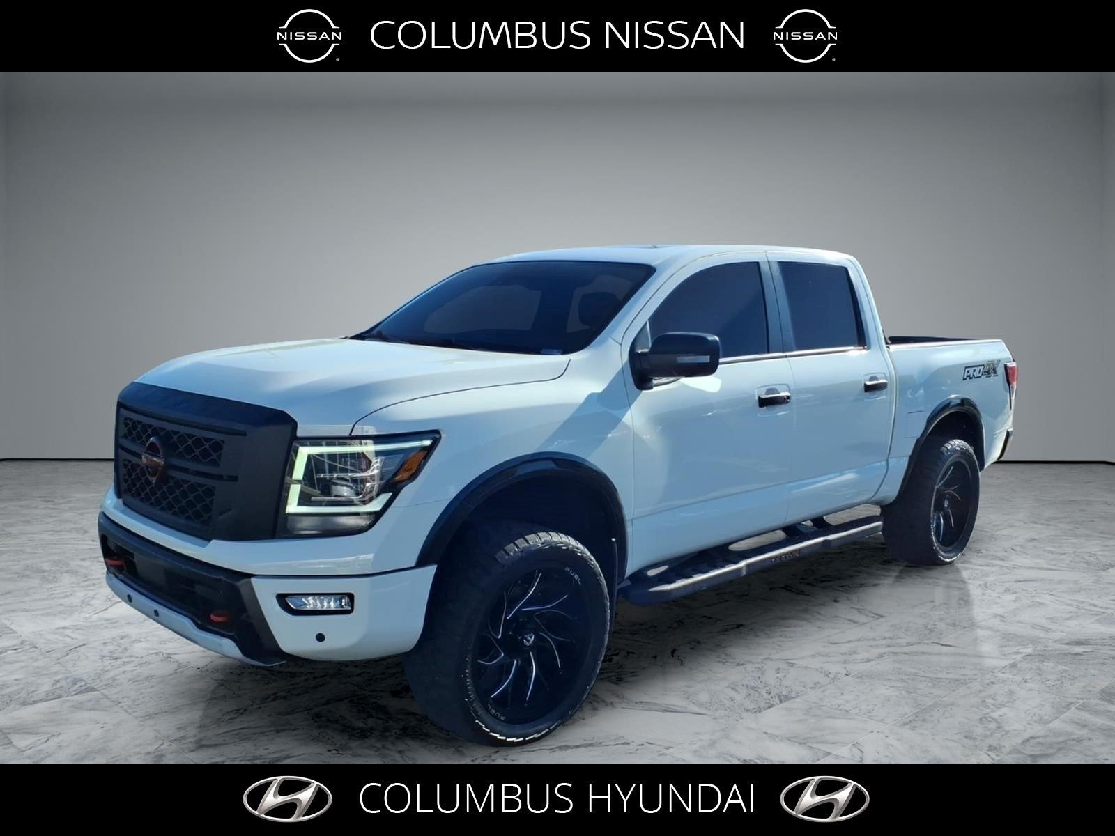 2023 Nissan Titan PRO-4X
