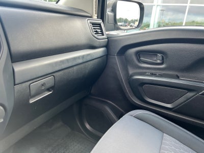 2022 Nissan Titan S
