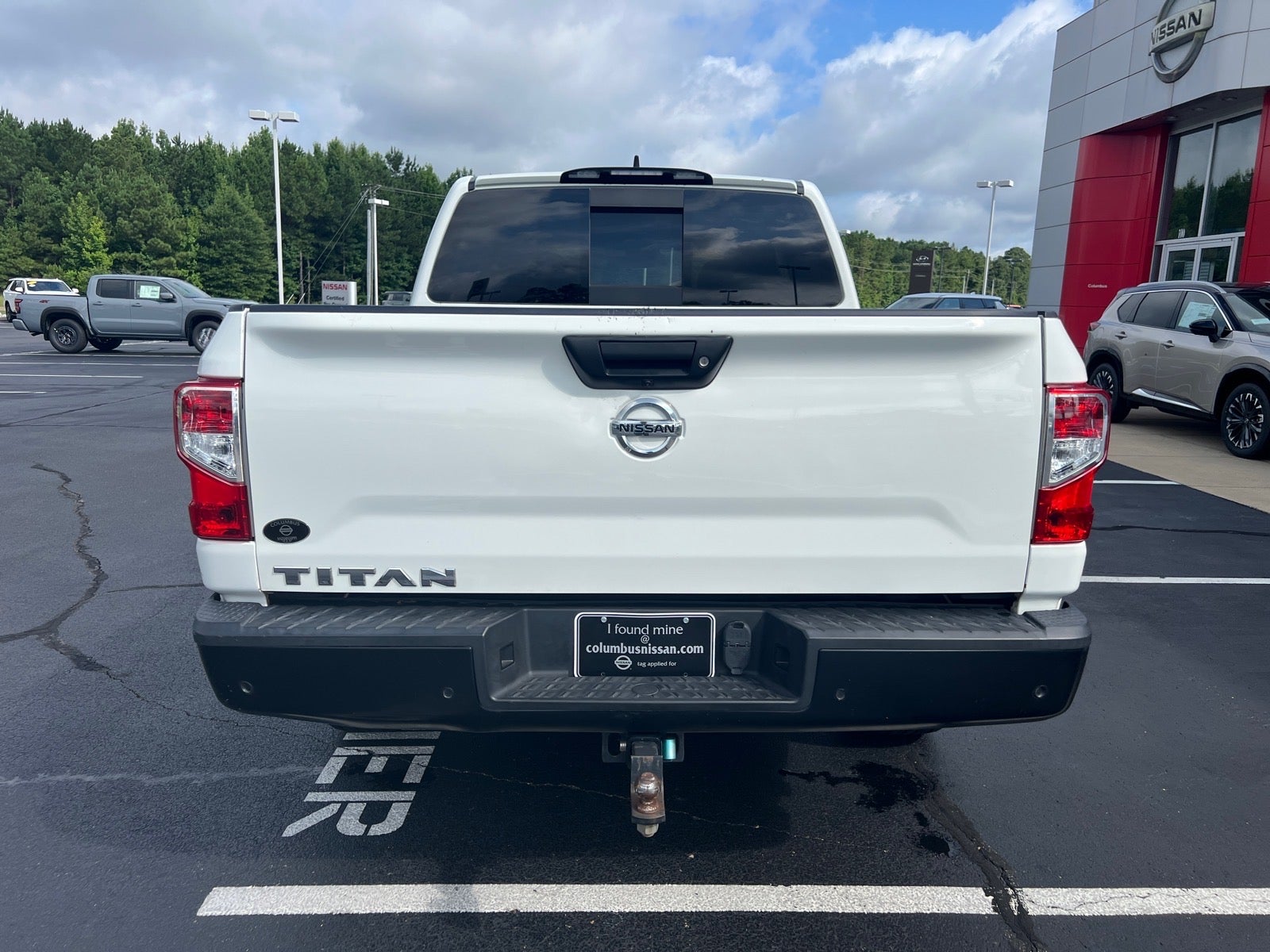 2022 Nissan Titan S