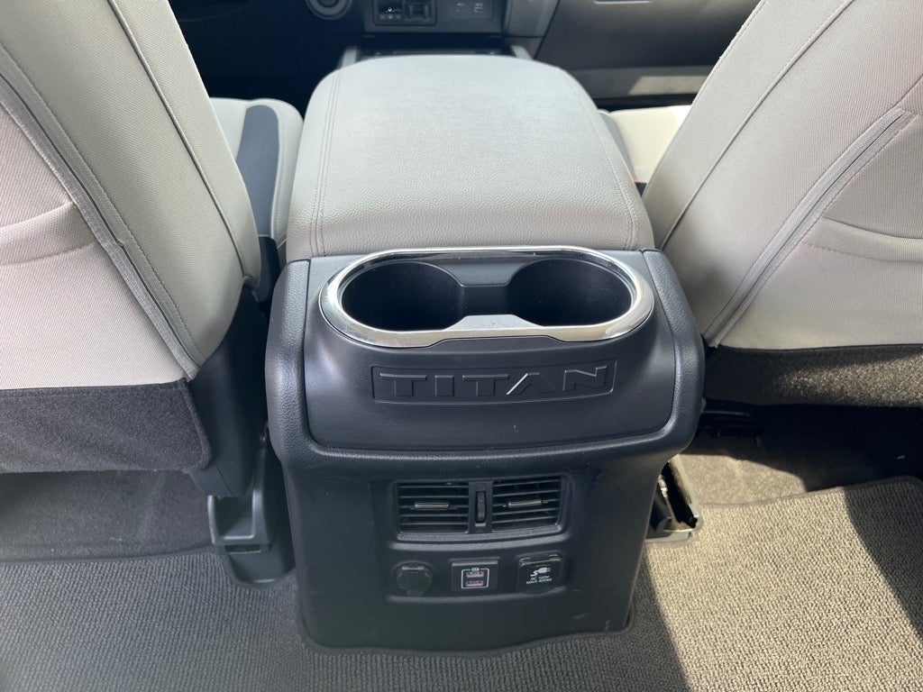 2024 Nissan Titan XD SV