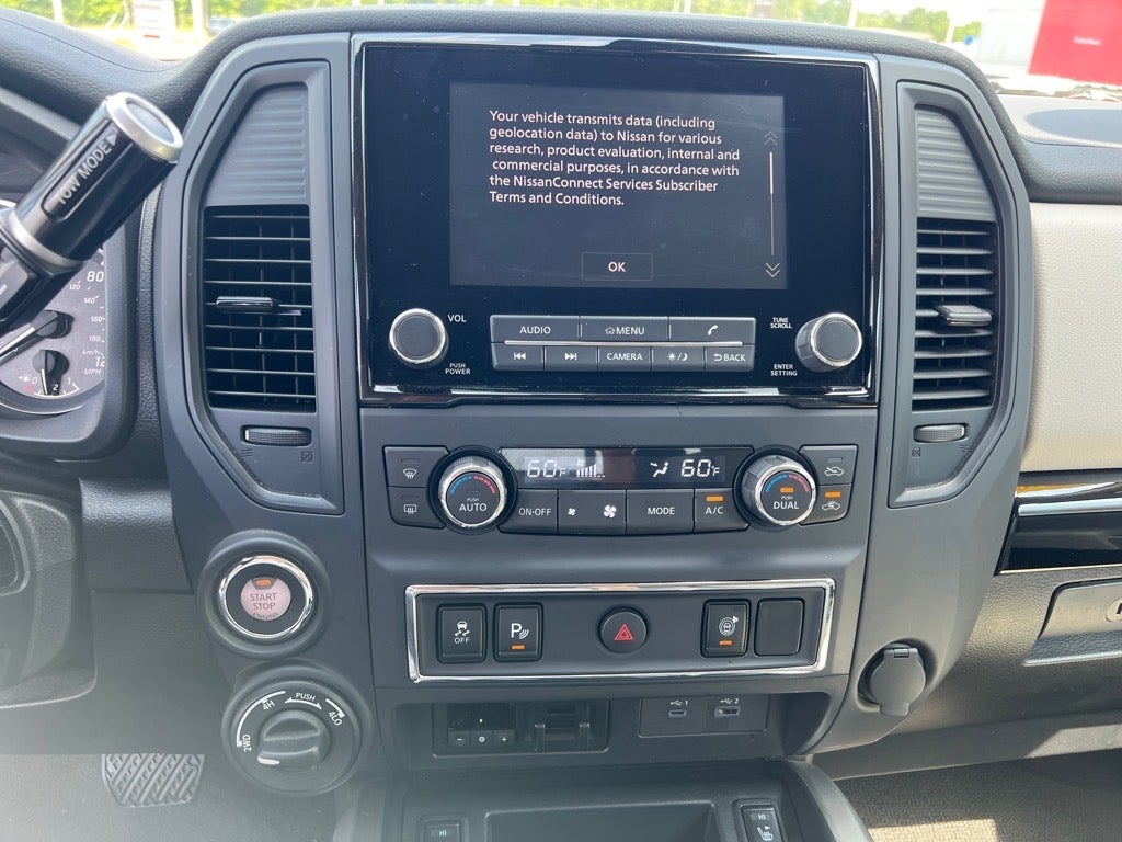 2024 Nissan Titan XD SV