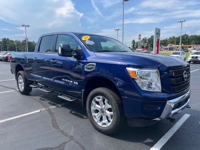 2024 Nissan Titan XD SV