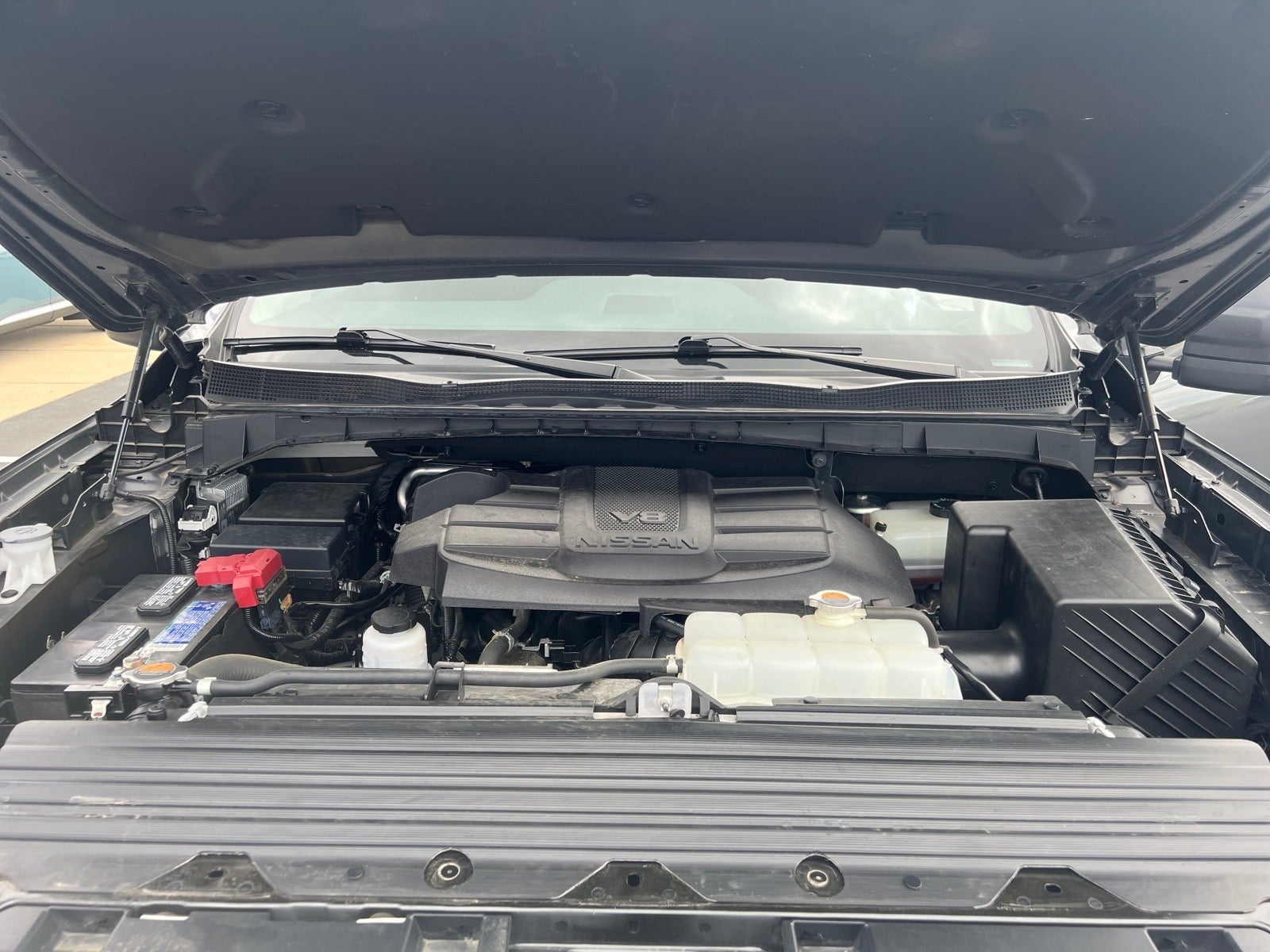 2024 Nissan Titan XD SV