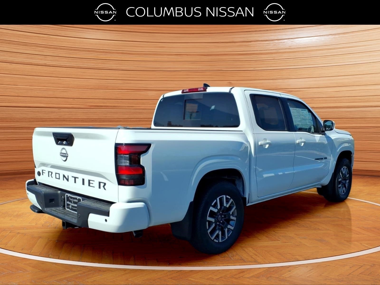 2027 Nissan Frontier SV