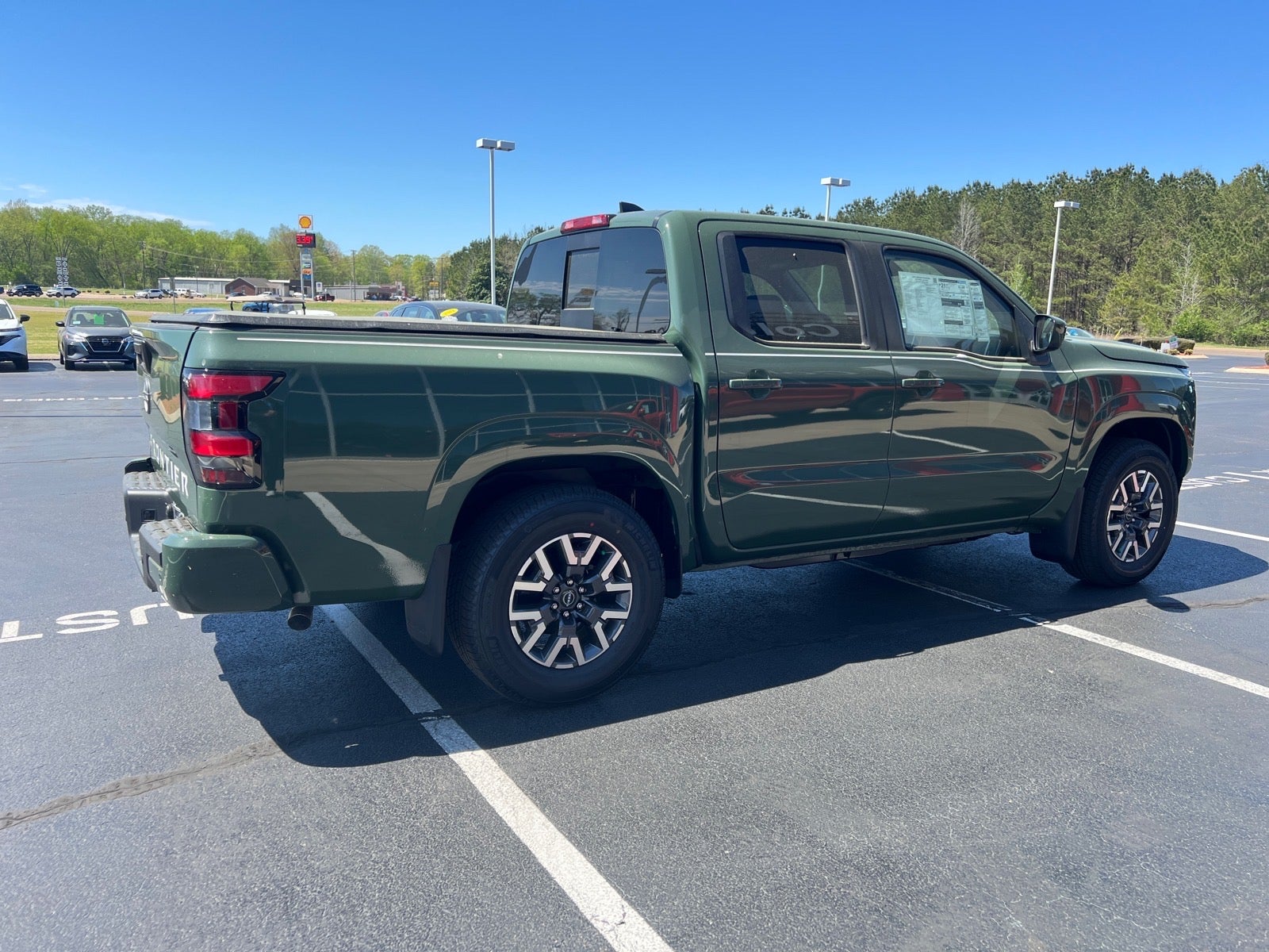 2026 Nissan Frontier SV