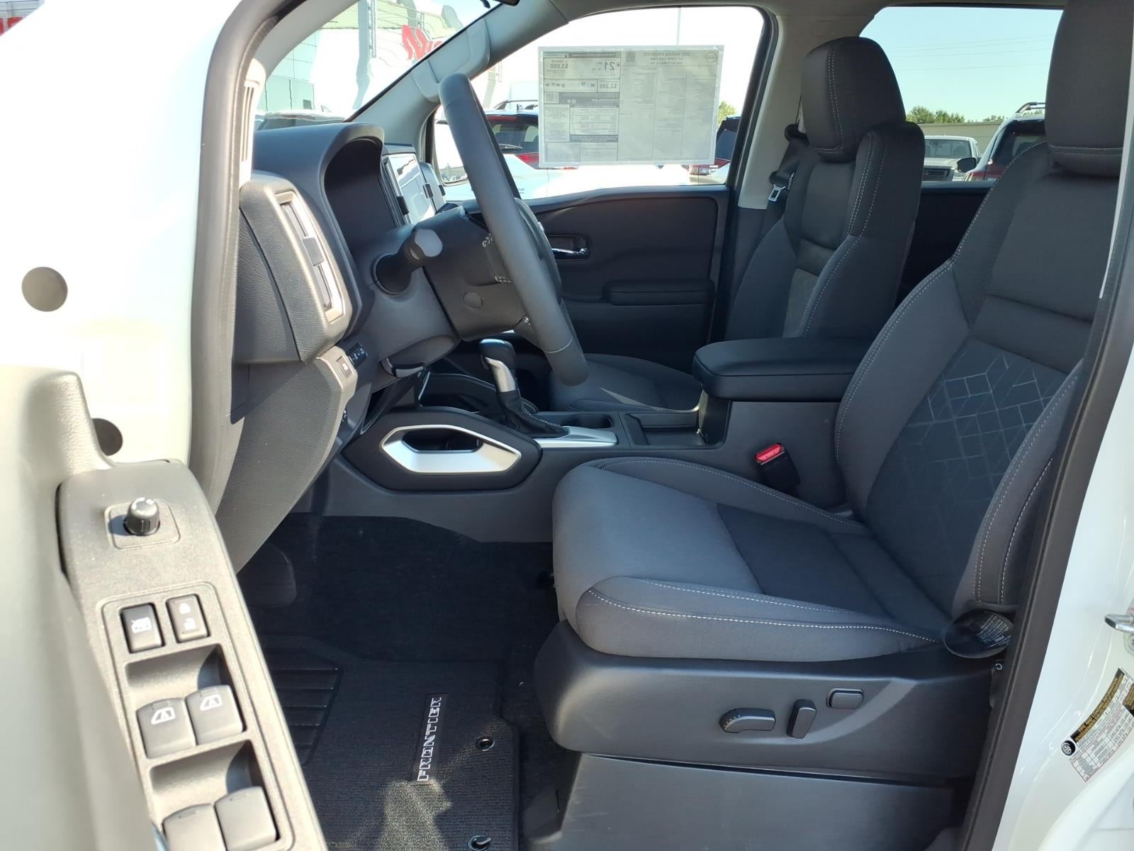 2027 Nissan Frontier SV