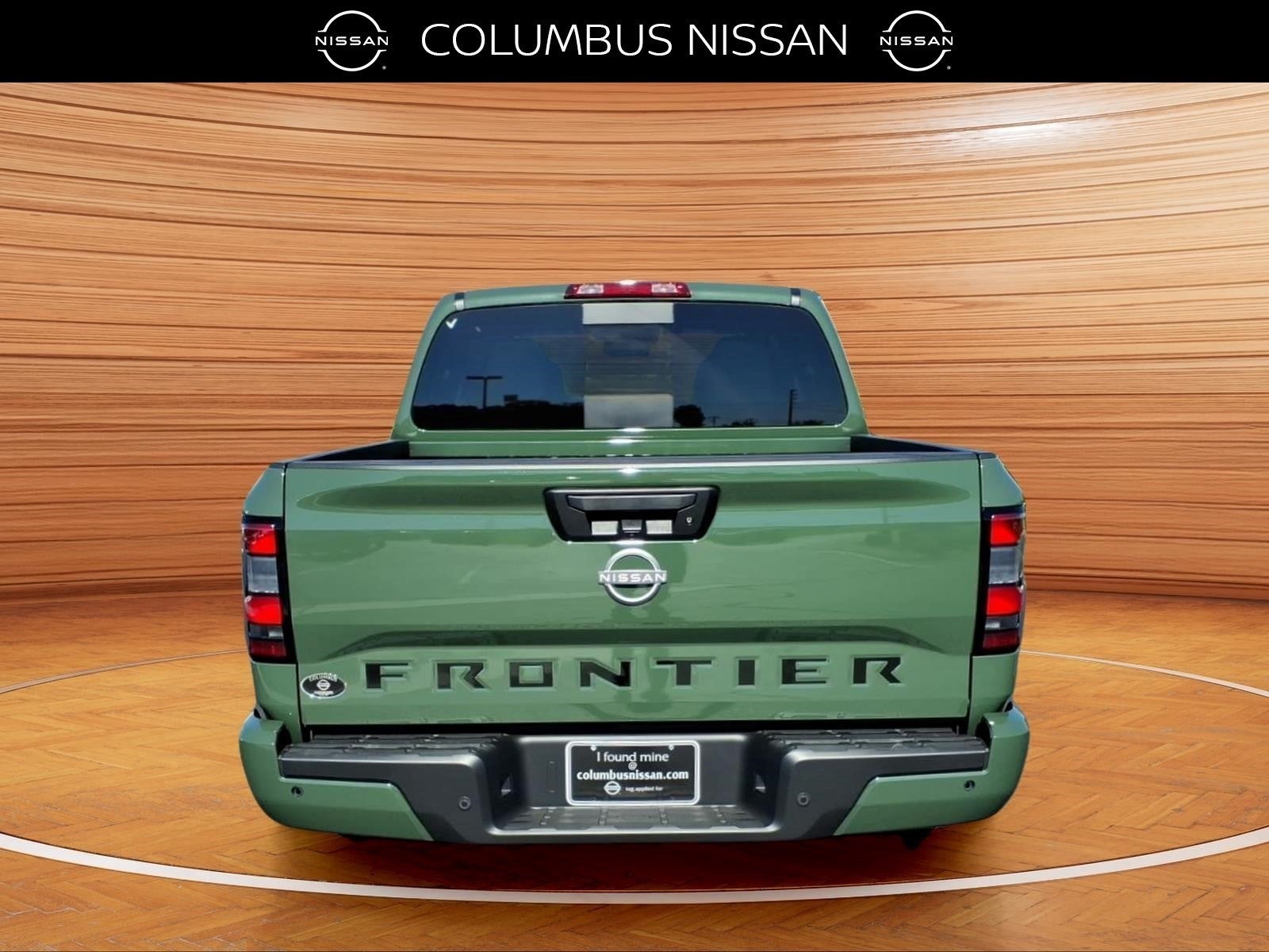 2027 Nissan Frontier SV