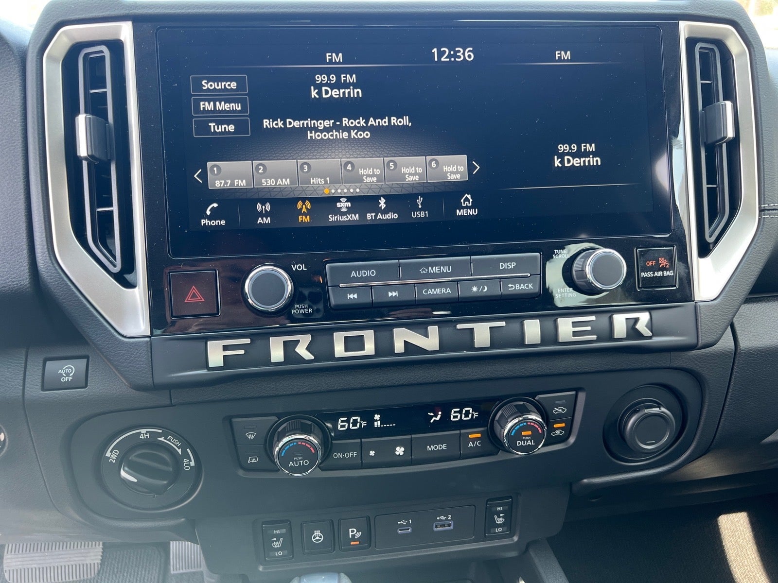2026 Nissan Frontier SV