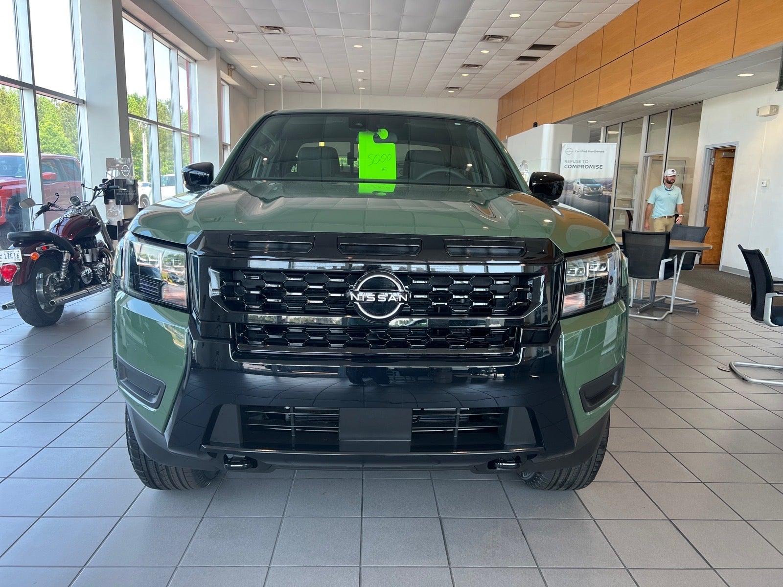 2026 Nissan Frontier SV