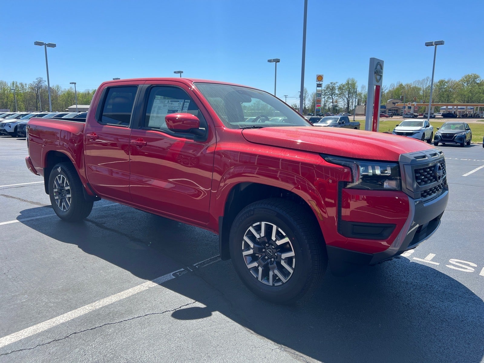 2026 Nissan Frontier SV
