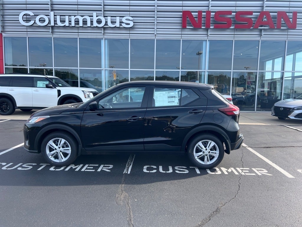 2025 Nissan Kicks Play S