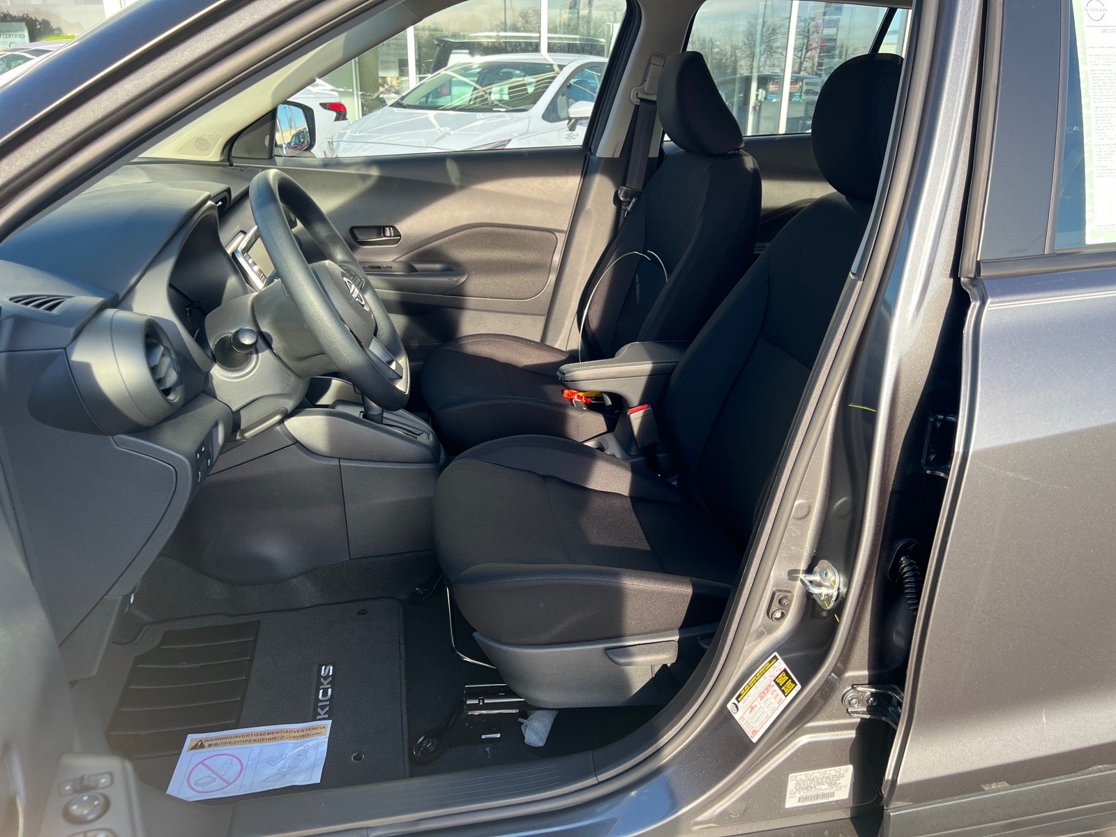 2025 Nissan Kicks Play S