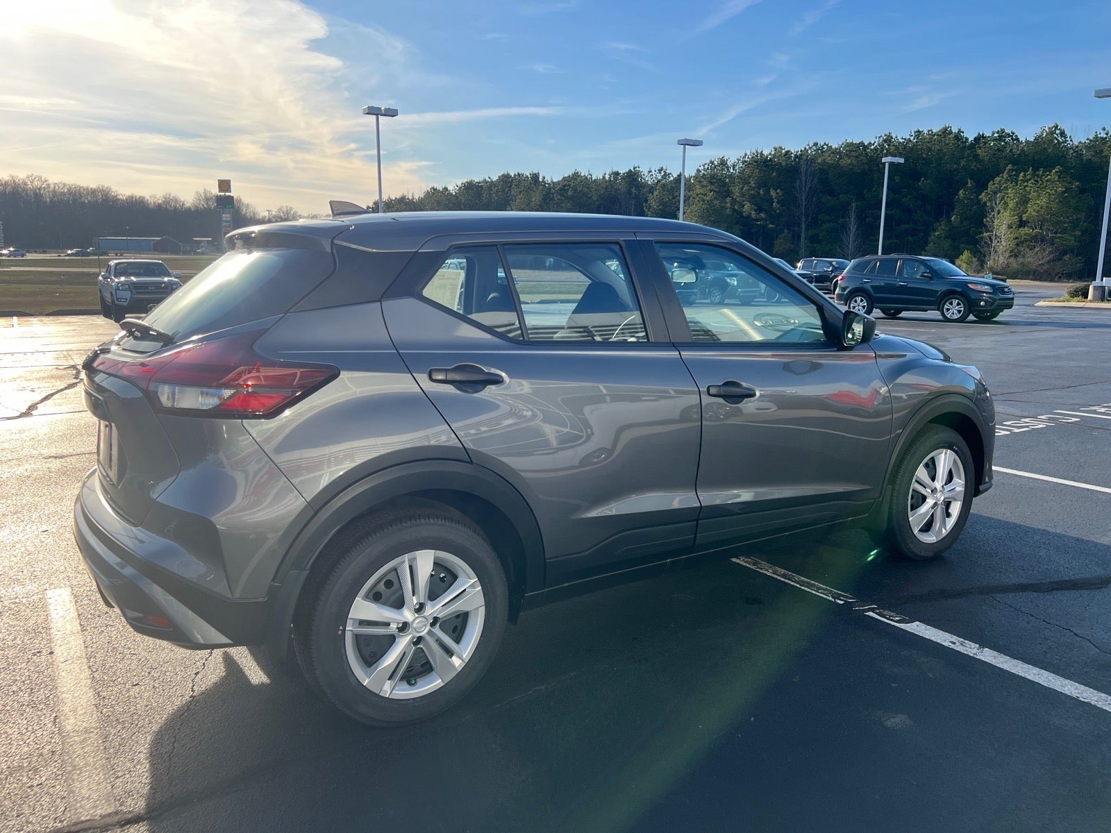 2025 Nissan Kicks Play S