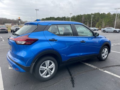 2025 Nissan Kicks Play S