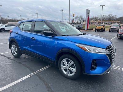 2025 Nissan Kicks Play S