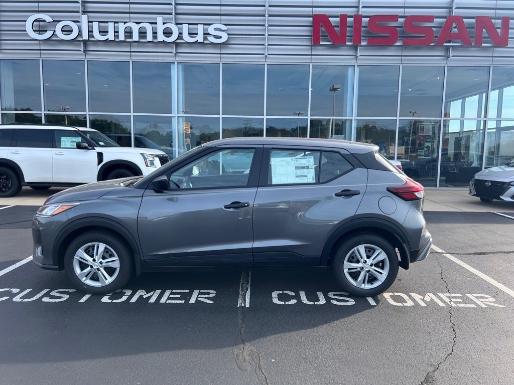 2025 Nissan Kicks Play S