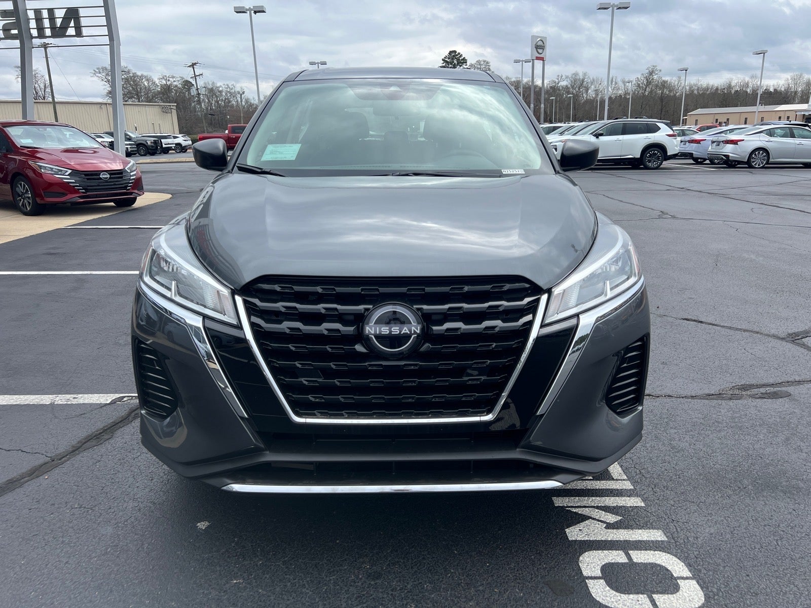 2025 Nissan Kicks Play S