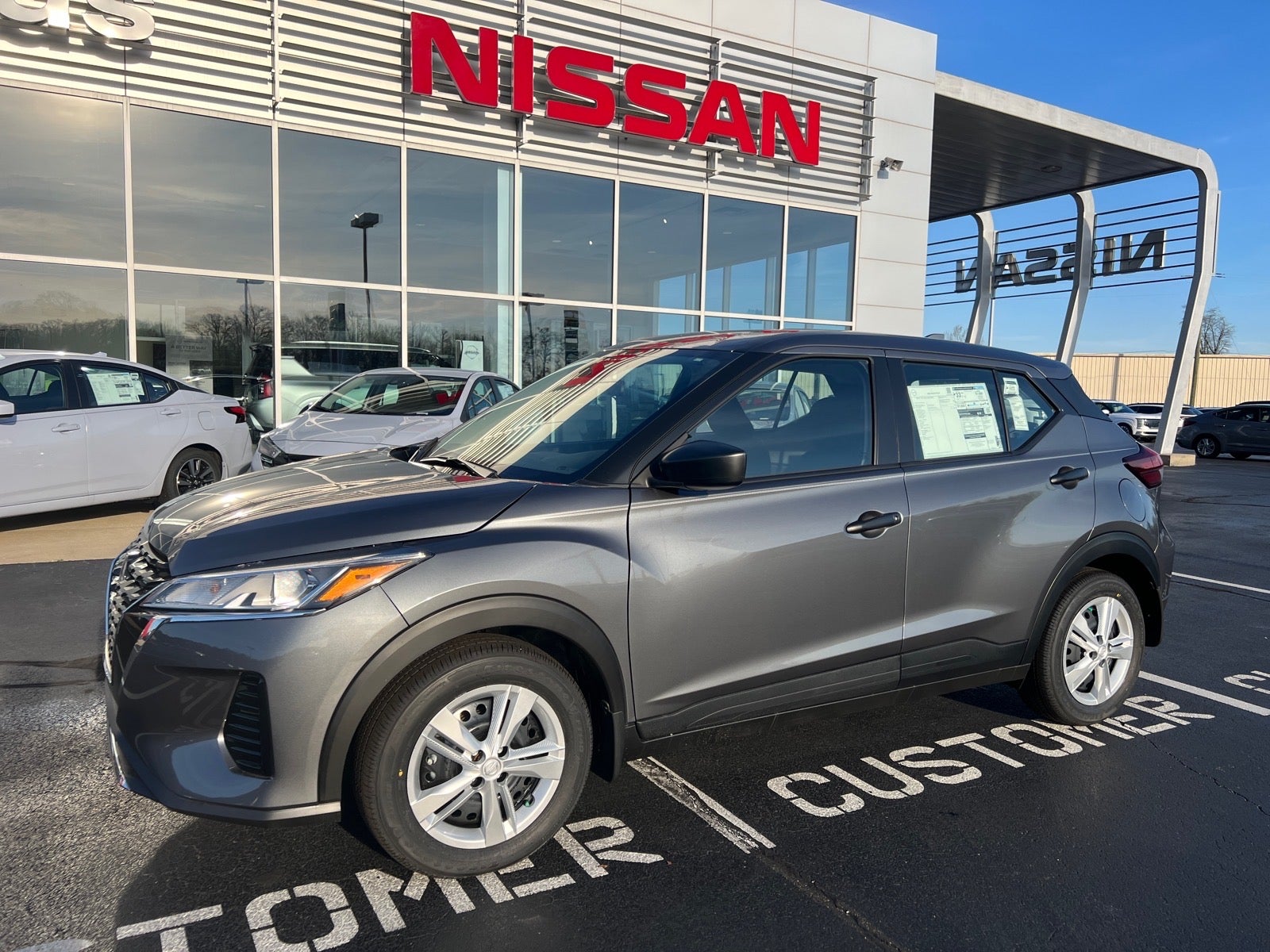 2025 Nissan Kicks Play S