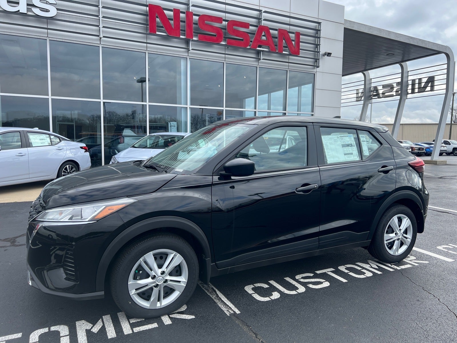 2025 Nissan Kicks Play S