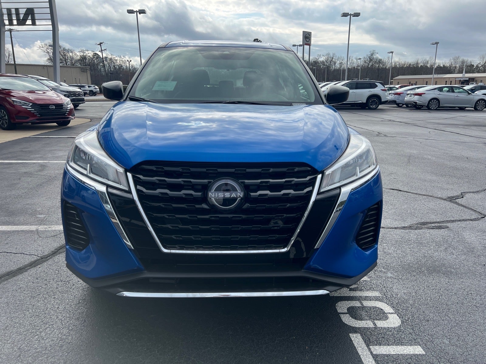 2025 Nissan Kicks Play S