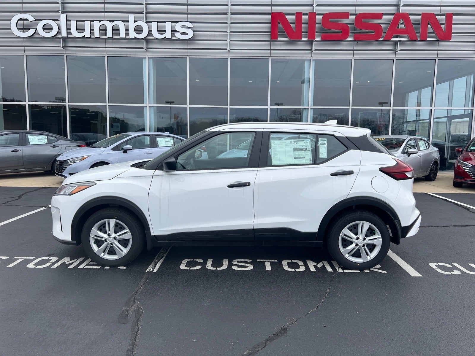 2025 Nissan Kicks Play S