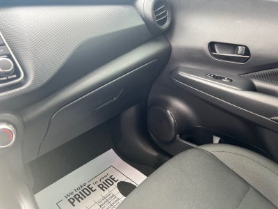 2025 Nissan Kicks Play S