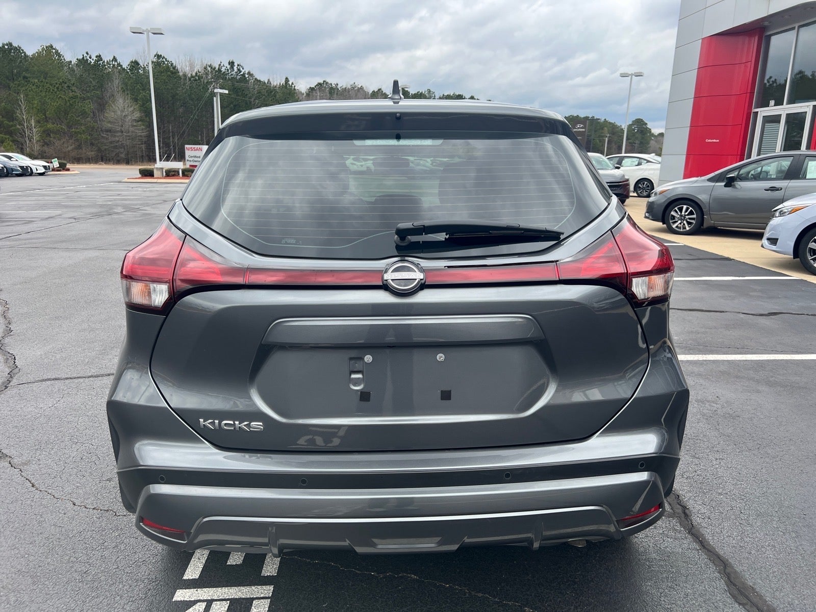 2025 Nissan Kicks Play S