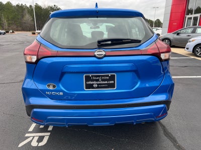 2025 Nissan Kicks Play S