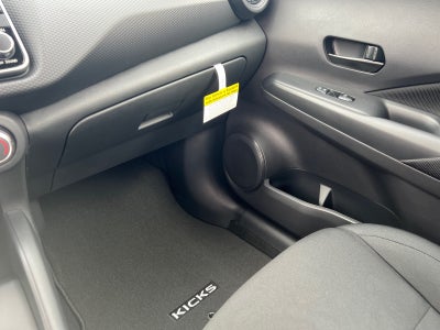 2025 Nissan Kicks Play S