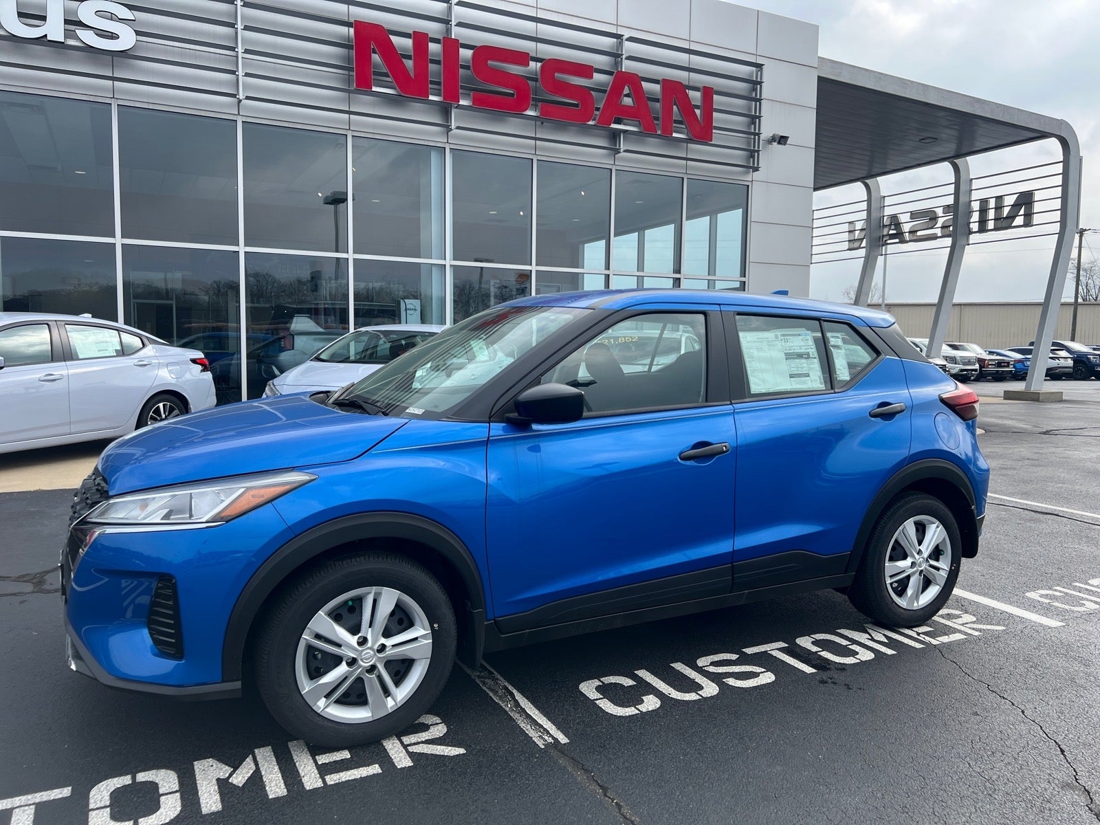 2025 Nissan Kicks Play S