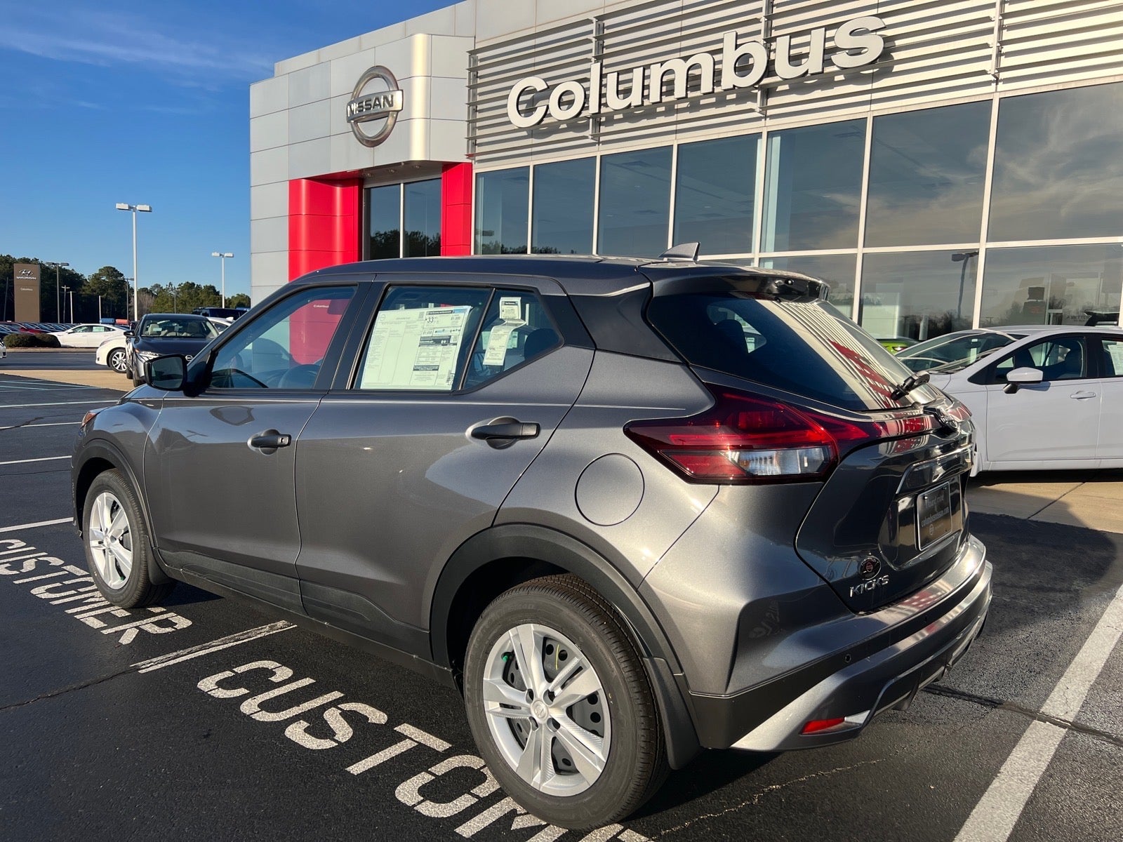 2025 Nissan Kicks Play S