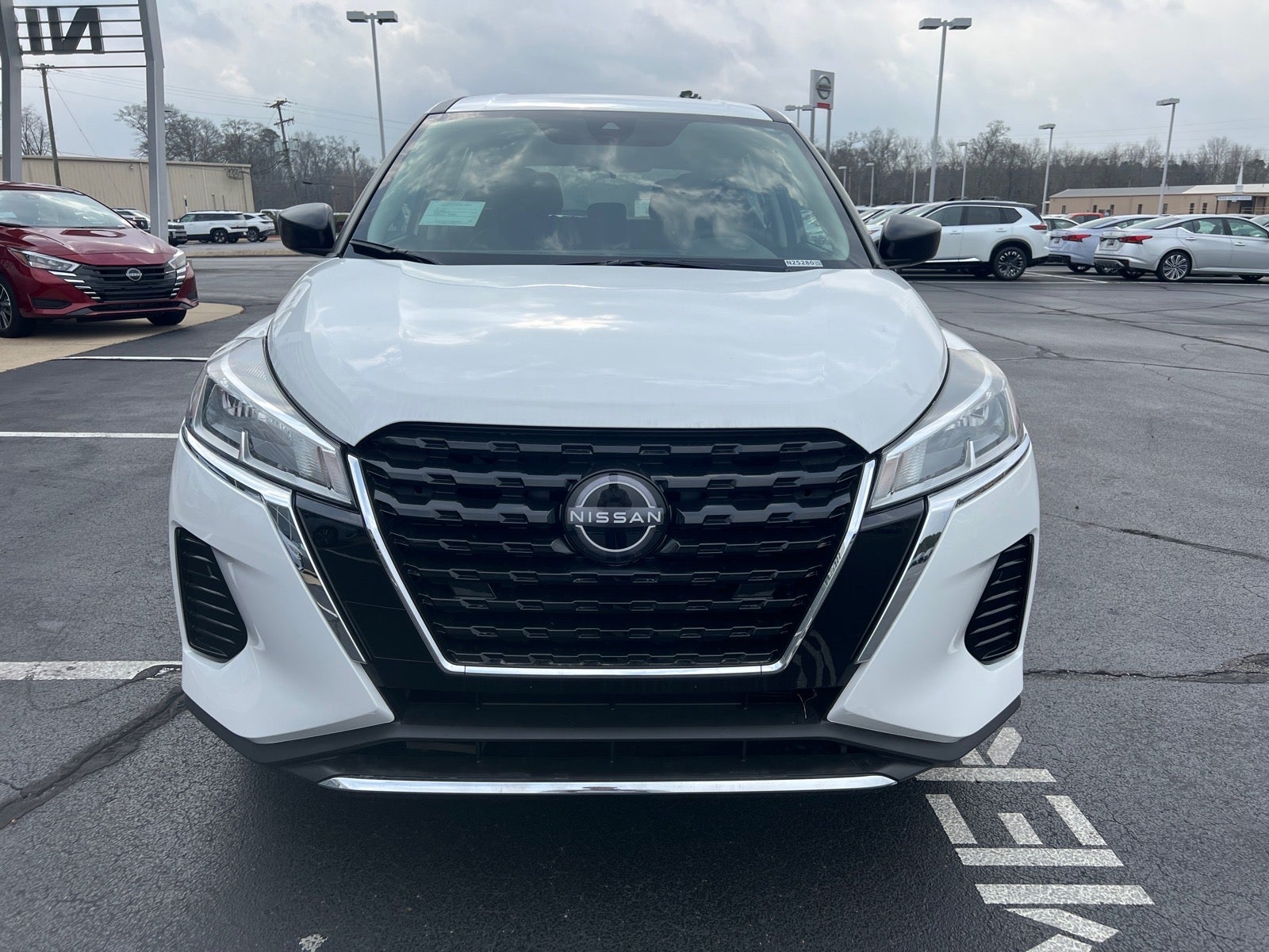 2025 Nissan Kicks Play S