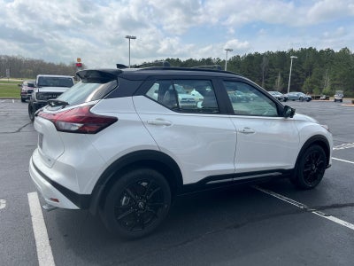 2024 Nissan Kicks SR