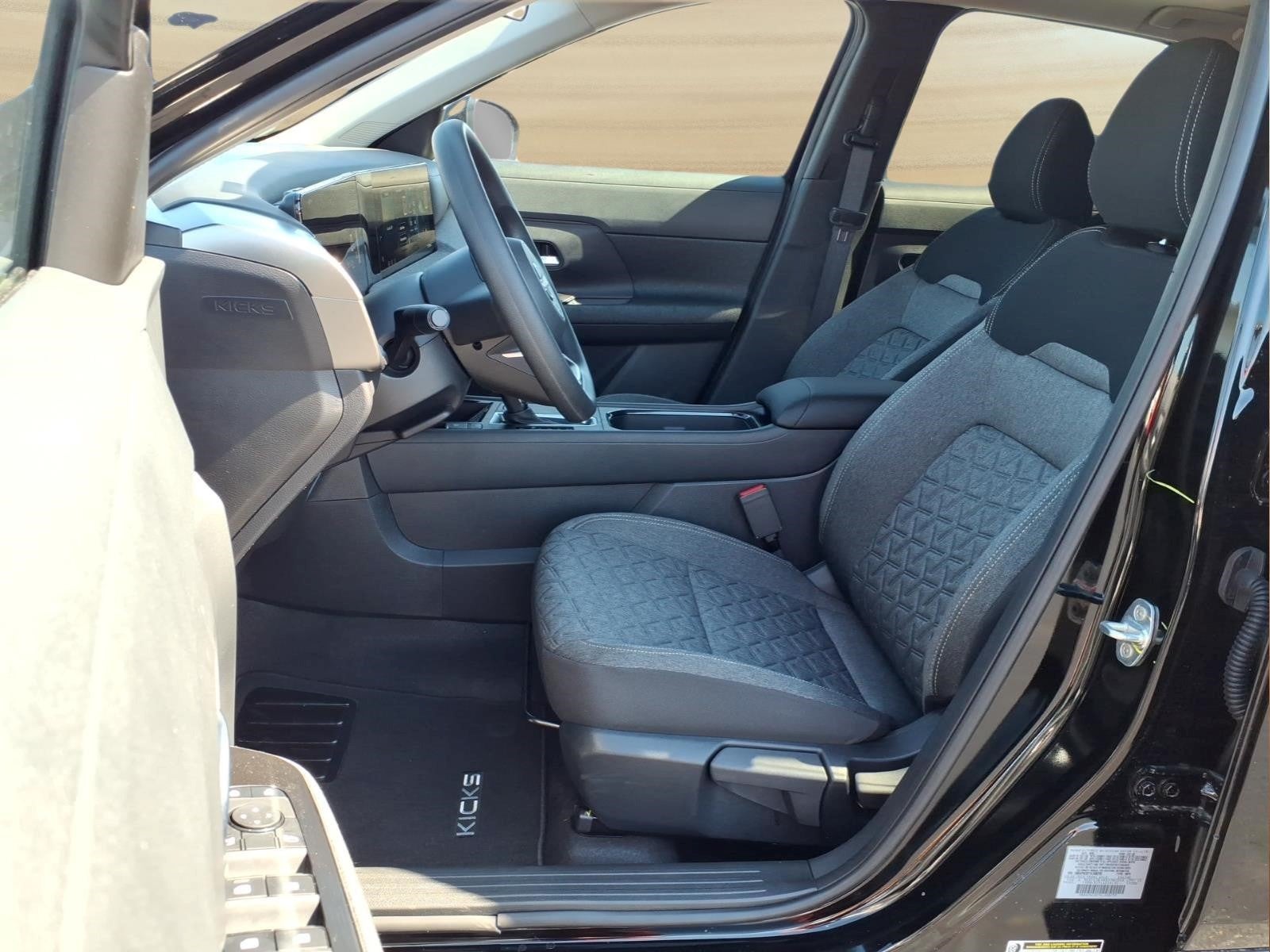 2027 Nissan Kicks SV