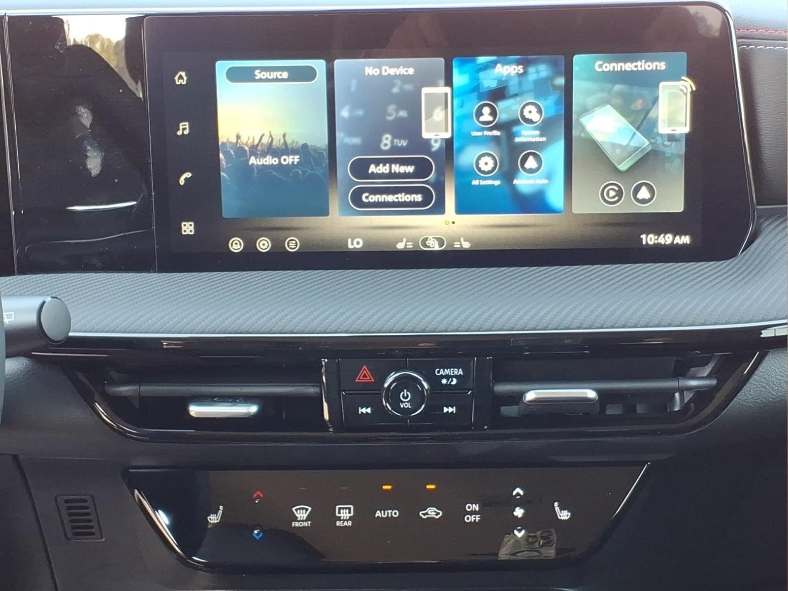 2027 Nissan Kicks SR