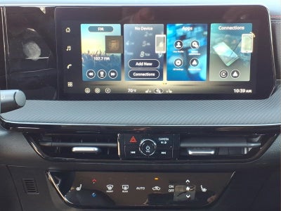 2027 Nissan Kicks SR
