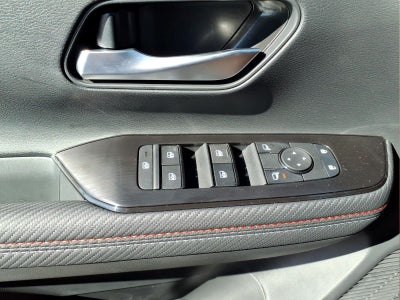2027 Nissan Kicks SR